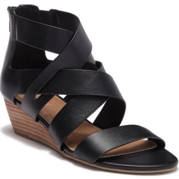 steve madden rorie wedge sandal